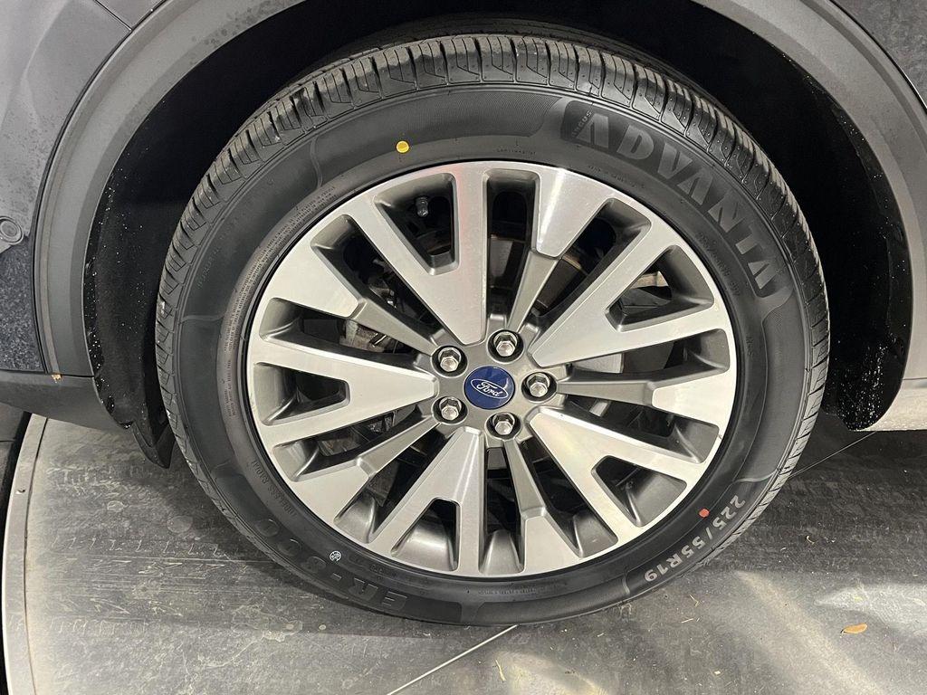 used 2021 Ford Escape car, priced at $16,441