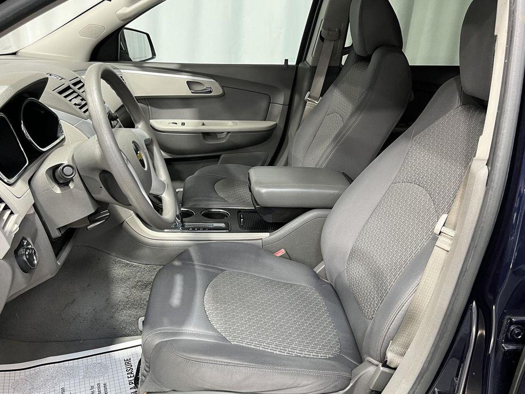 used 2011 Chevrolet Traverse car, priced at $6,994