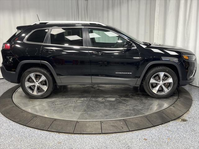 used 2019 Jeep Cherokee car, priced at $15,441