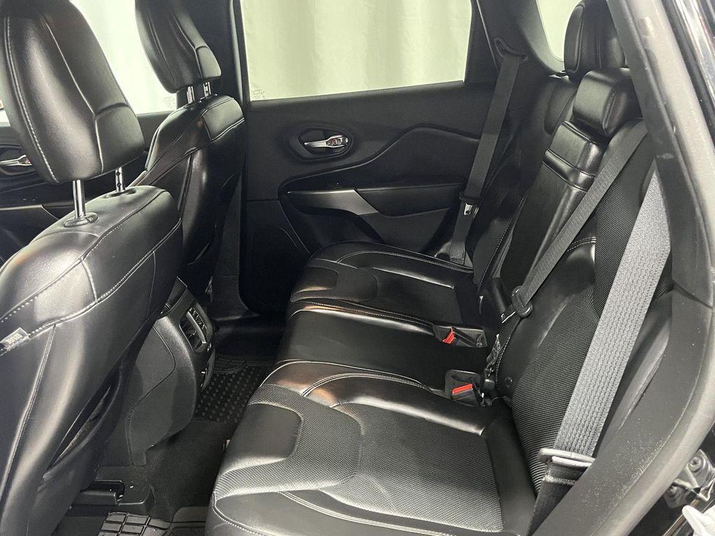 used 2019 Jeep Cherokee car, priced at $12,441