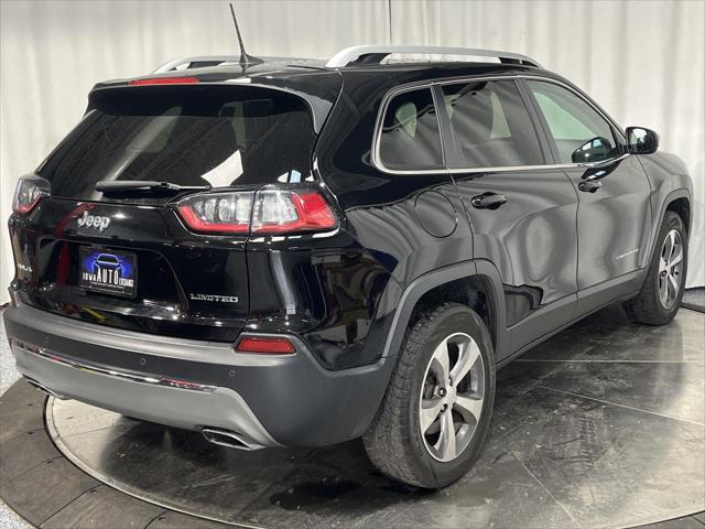 used 2019 Jeep Cherokee car, priced at $15,441