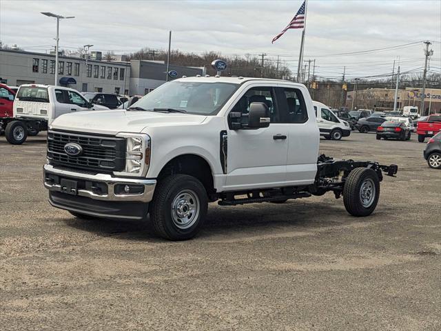 new 2024 Ford F-250 car, priced at $54,140