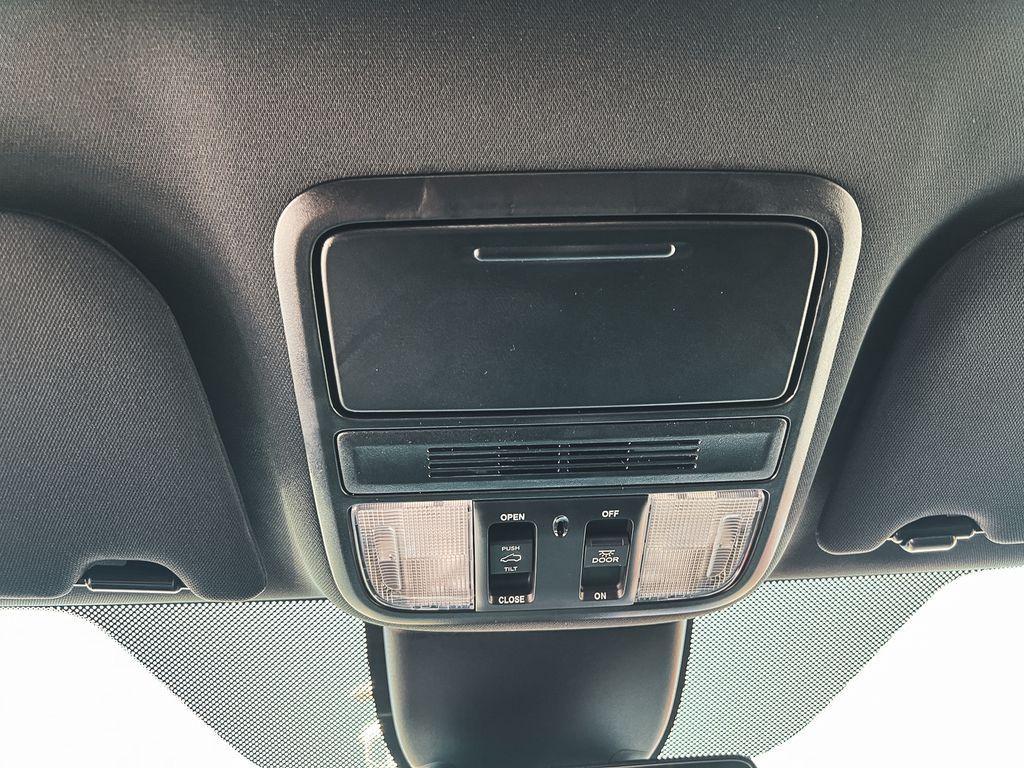 new 2025 Honda Odyssey car, priced at $42,637