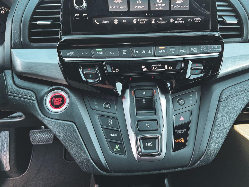 new 2025 Honda Odyssey car, priced at $42,637