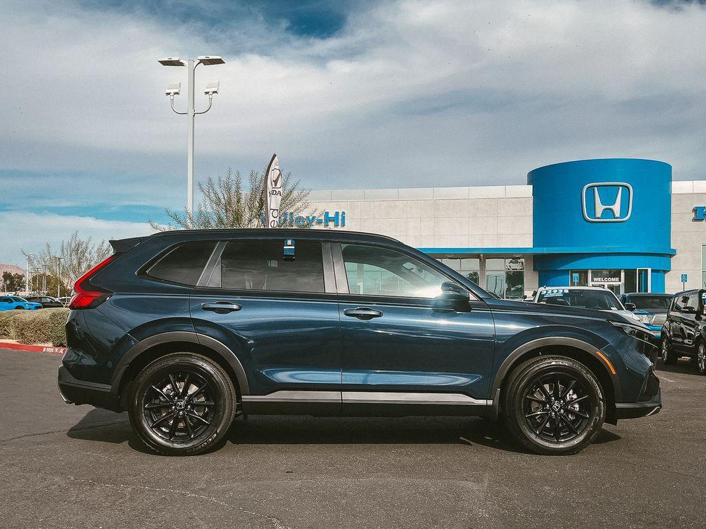 new 2026 Honda CR-V Hybrid car, priced at $38,580