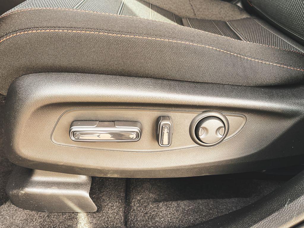 new 2026 Honda CR-V Hybrid car, priced at $38,580