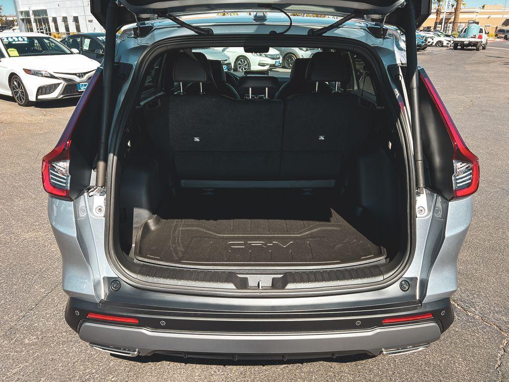 new 2026 Honda CR-V Hybrid car, priced at $40,175