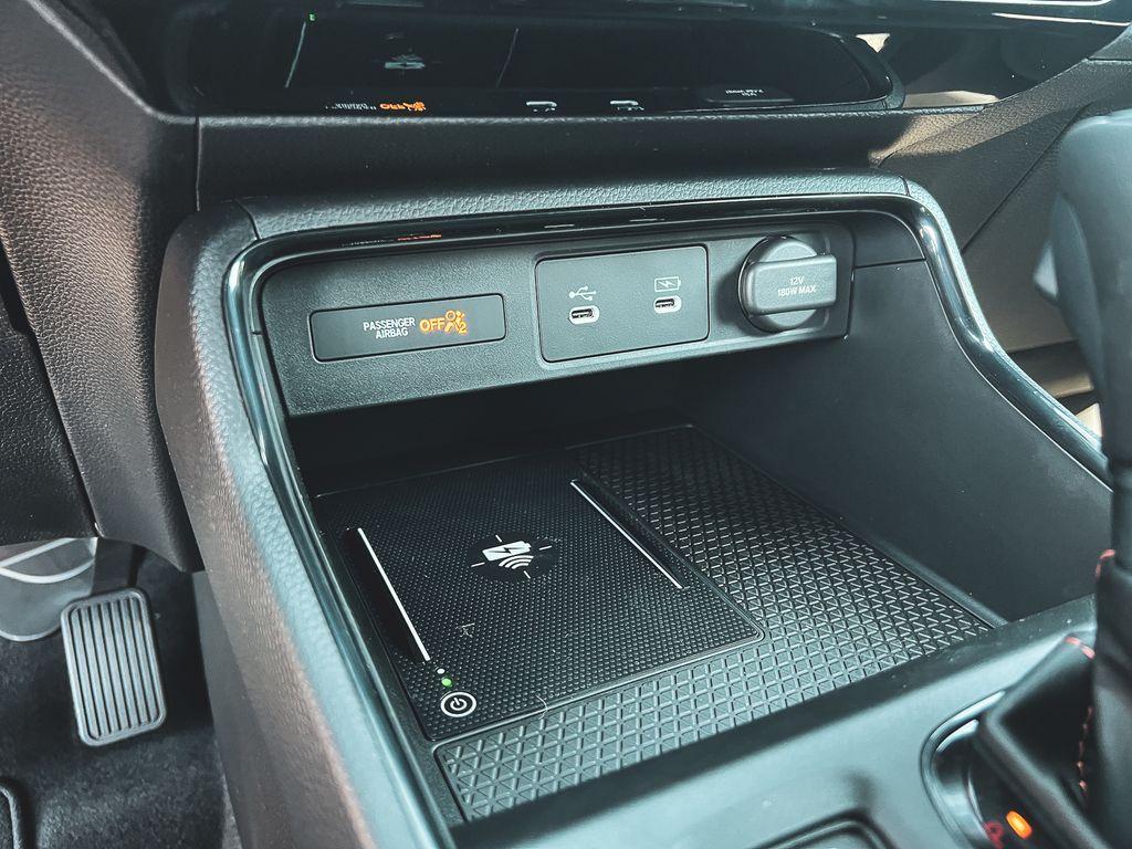 new 2026 Honda CR-V Hybrid car, priced at $43,700