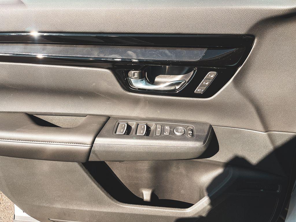 new 2026 Honda CR-V car, priced at $37,305