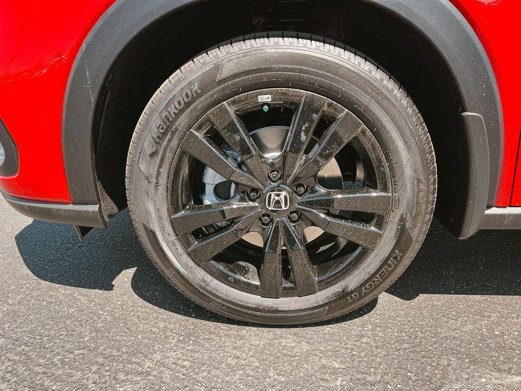 new 2026 Honda HR-V car, priced at $29,450