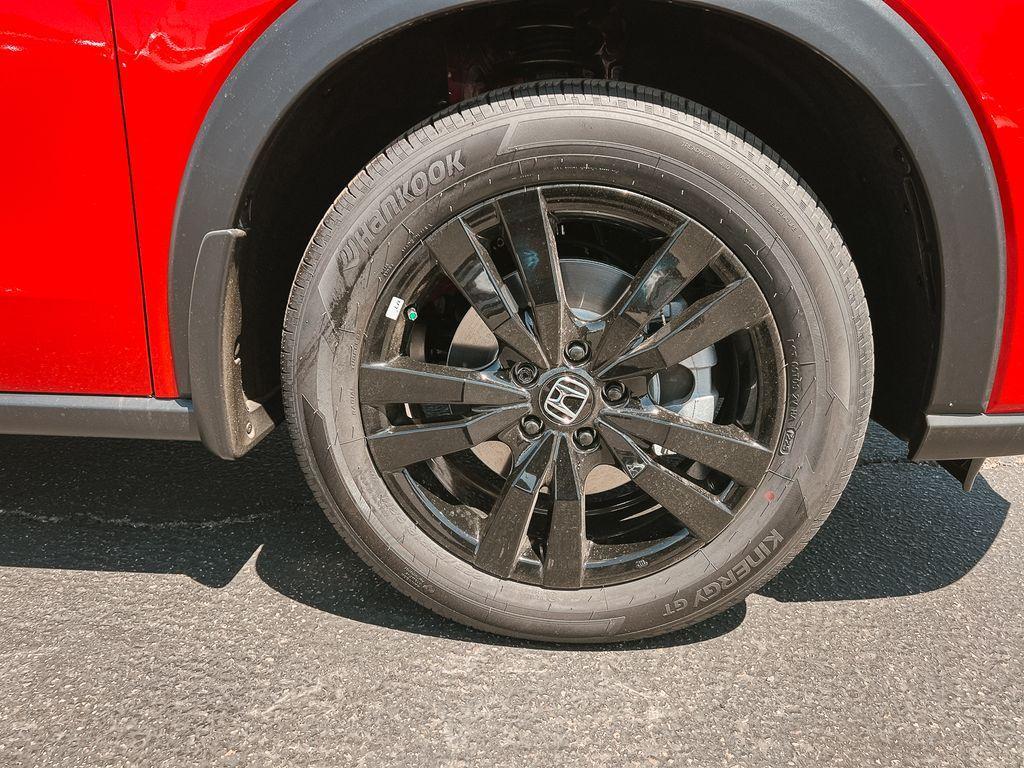 new 2026 Honda HR-V car, priced at $29,450