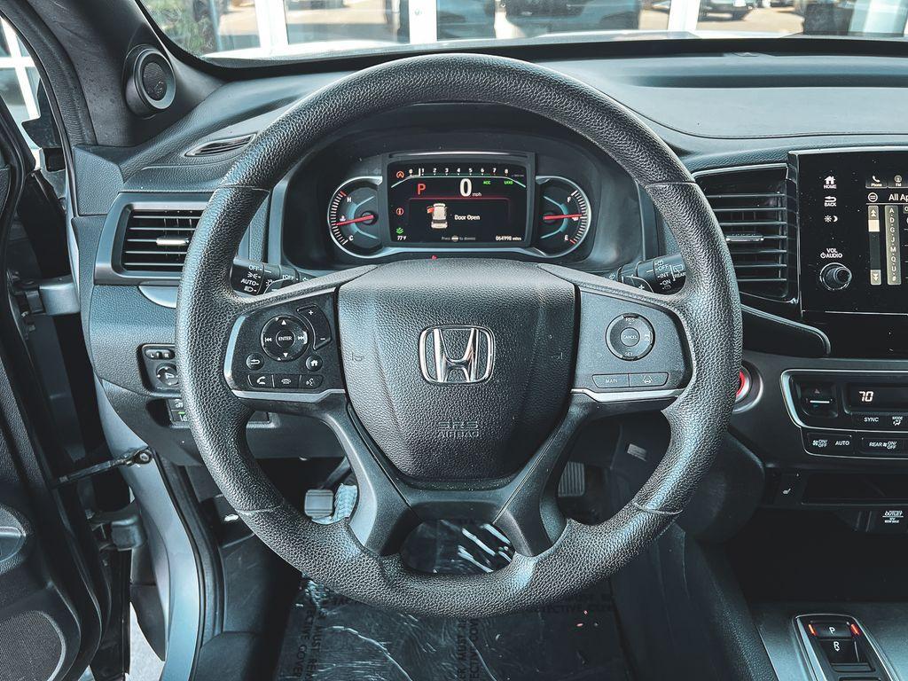 used 2022 Honda Pilot car, priced at $27,938