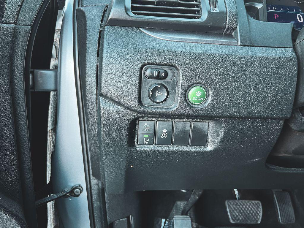 used 2022 Honda Pilot car, priced at $27,938