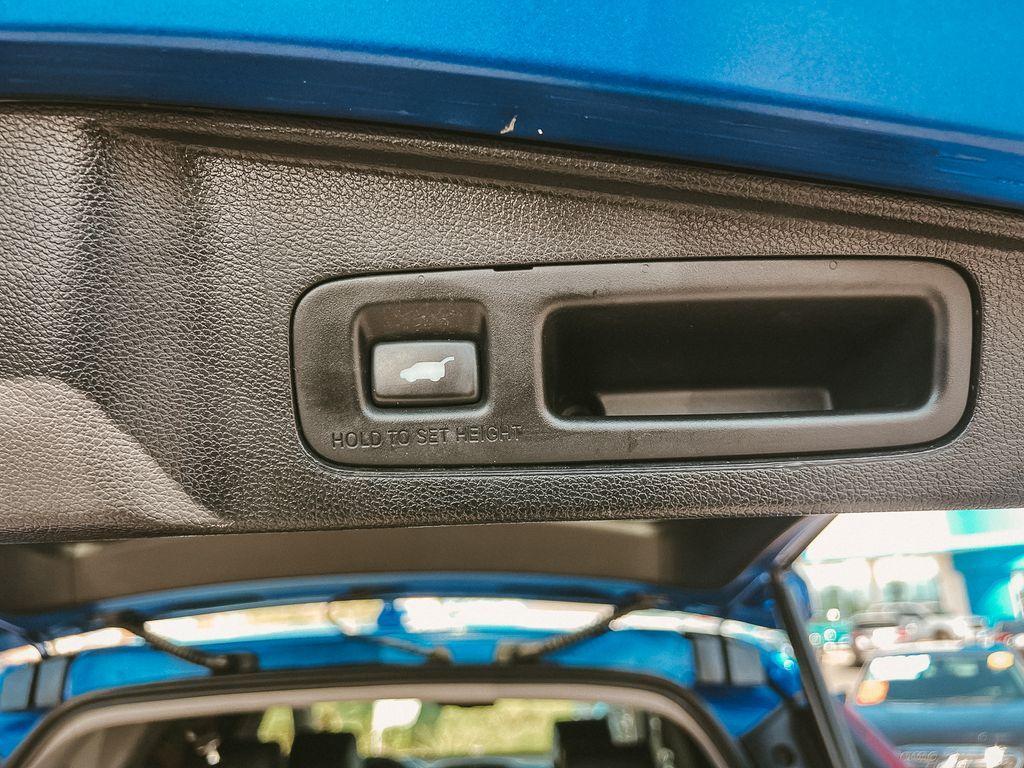 used 2021 Honda CR-V car, priced at $28,934