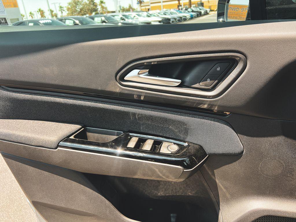 new 2025 Honda Prologue car, priced at $51,895
