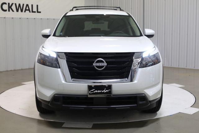 new 2025 Nissan Pathfinder car, priced at $36,427