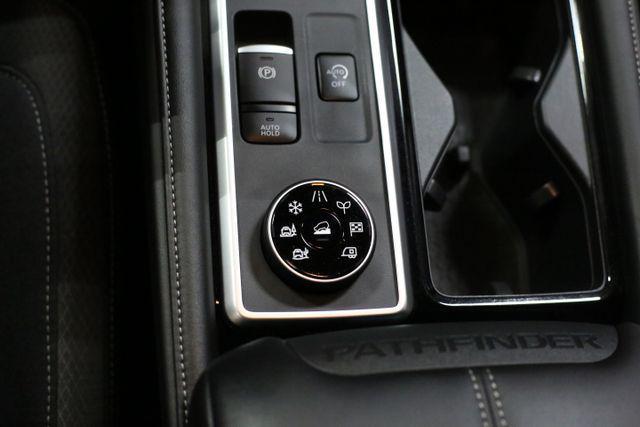 new 2025 Nissan Pathfinder car, priced at $36,427