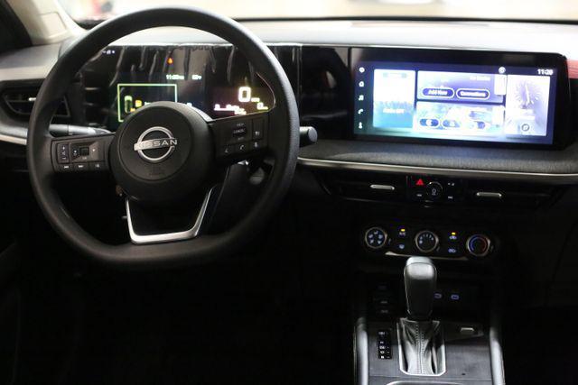 new 2025 Nissan Kicks car, priced at $27,085