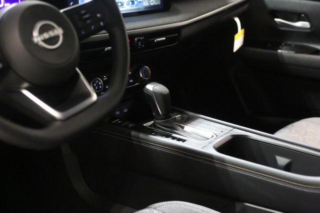 new 2025 Nissan Kicks car, priced at $27,085