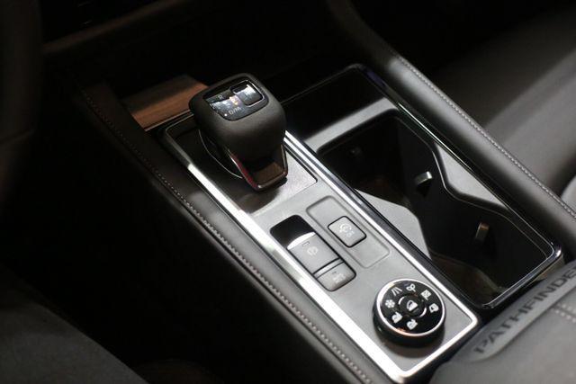 new 2025 Nissan Pathfinder car, priced at $37,816