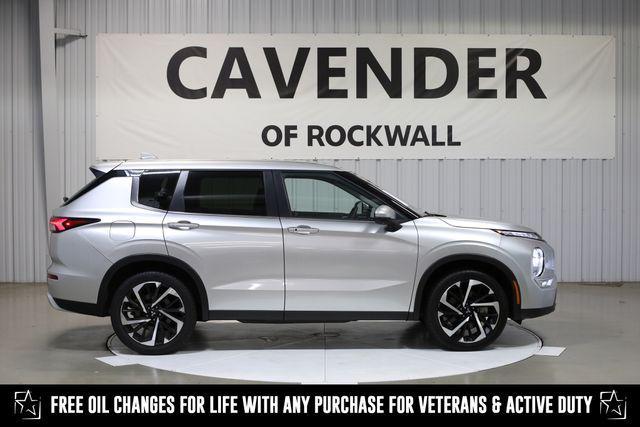 used 2024 Mitsubishi Outlander car, priced at $25,207