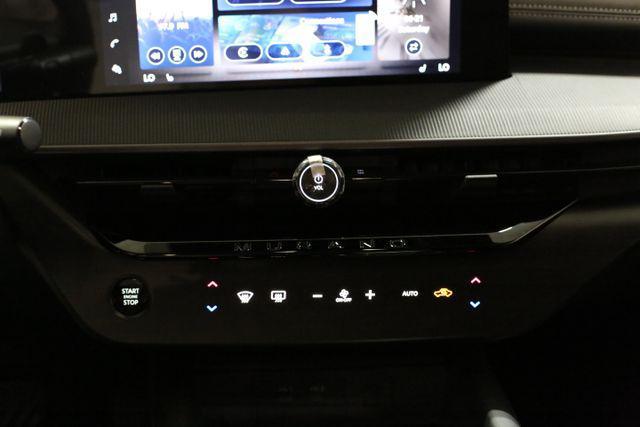 new 2025 Nissan Murano car, priced at $41,502