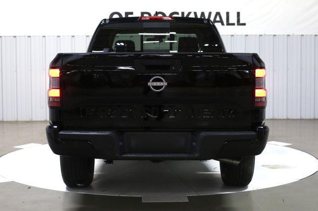 new 2025 Nissan Frontier car, priced at $31,964