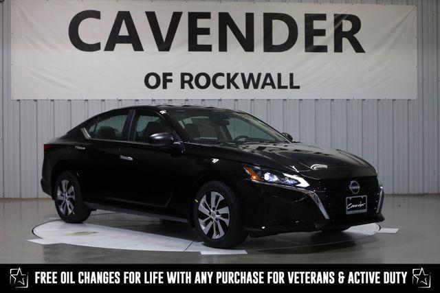 new 2025 Nissan Altima car, priced at $24,336