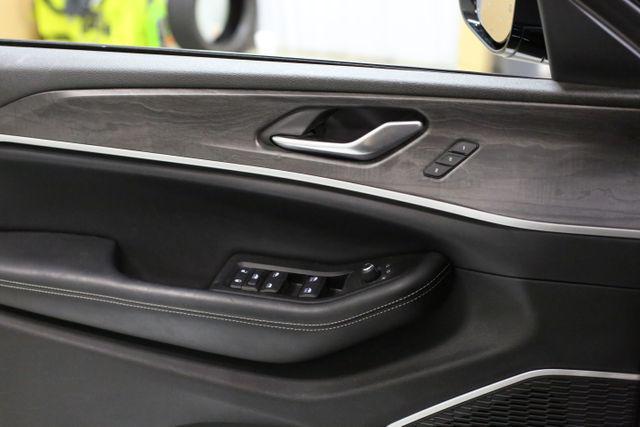 used 2023 Jeep Grand Cherokee car, priced at $24,989
