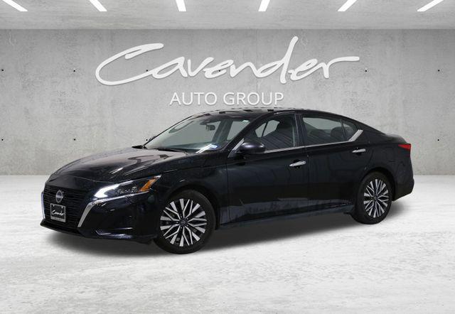 used 2024 Nissan Altima car, priced at $19,889