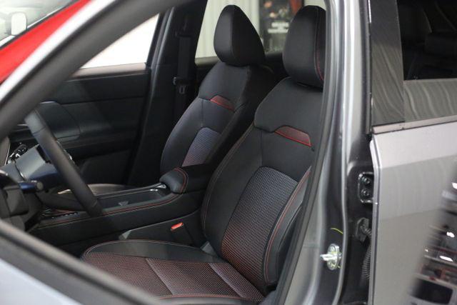 new 2025 Nissan Kicks car, priced at $26,411