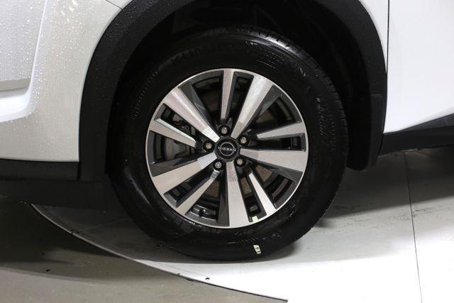 new 2025 Nissan Pathfinder car, priced at $38,988