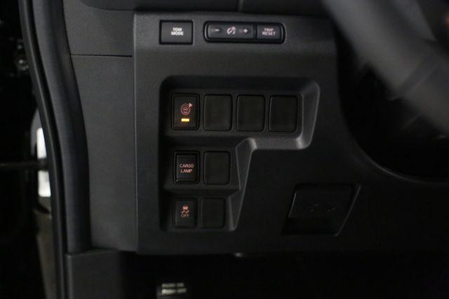 new 2025 Nissan Frontier car, priced at $38,589