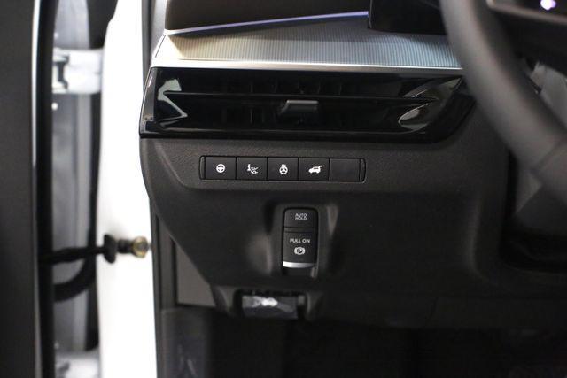 new 2025 Nissan Murano car, priced at $50,320