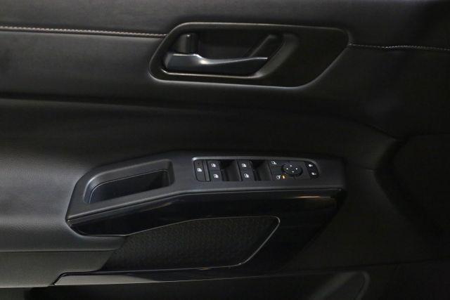 new 2025 Nissan Pathfinder car, priced at $39,593