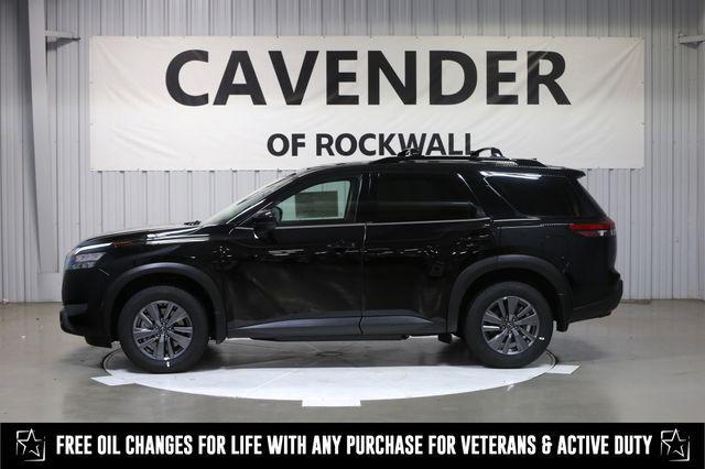 new 2025 Nissan Pathfinder car, priced at $39,593