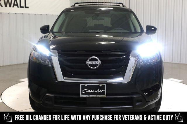new 2025 Nissan Pathfinder car, priced at $39,593
