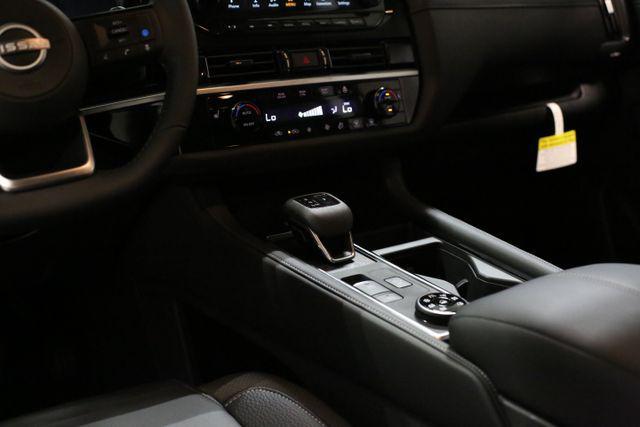 new 2025 Nissan Pathfinder car, priced at $38,580
