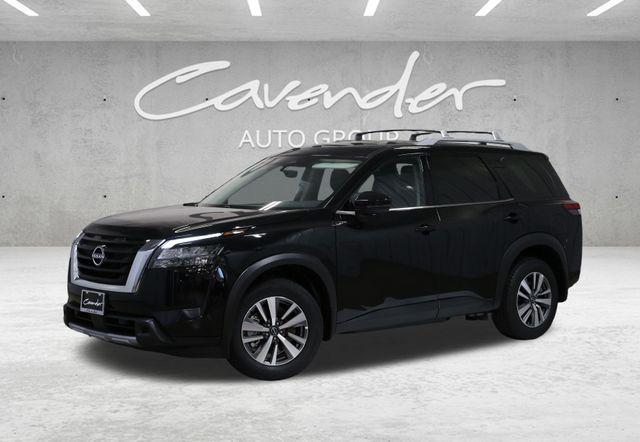 new 2025 Nissan Pathfinder car, priced at $38,580