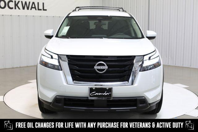 new 2025 Nissan Pathfinder car, priced at $39,734