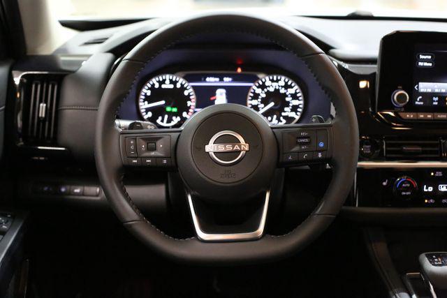 new 2025 Nissan Pathfinder car, priced at $39,734