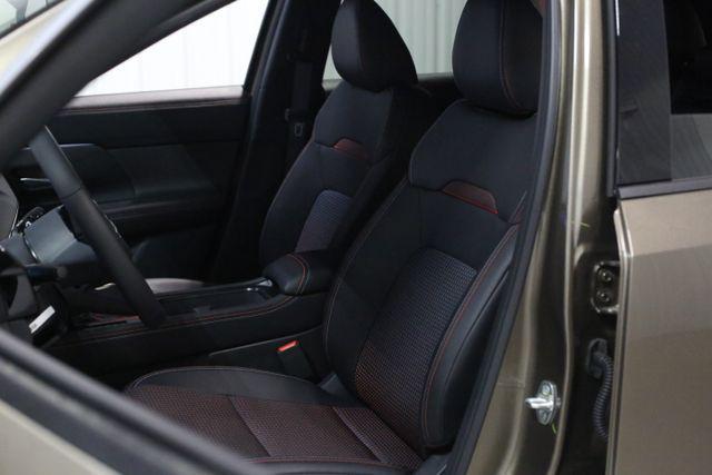 new 2025 Nissan Kicks car, priced at $29,294