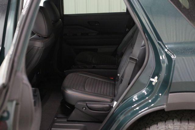 new 2024 Nissan Pathfinder car, priced at $39,050