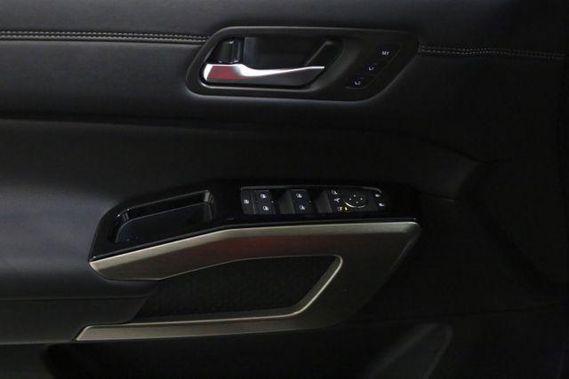 new 2025 Nissan Pathfinder car, priced at $43,279