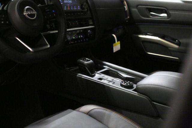 new 2025 Nissan Pathfinder car, priced at $43,279