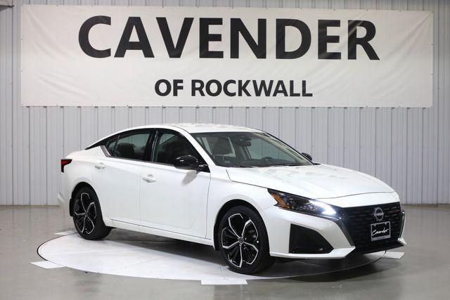 new 2025 Nissan Altima car, priced at $28,072