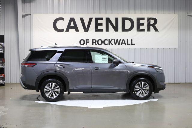 new 2025 Nissan Pathfinder car, priced at $36,766