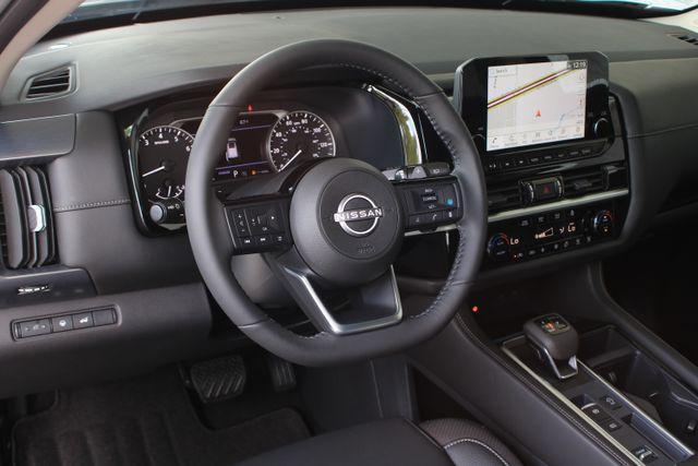 new 2024 Nissan Pathfinder car, priced at $39,543