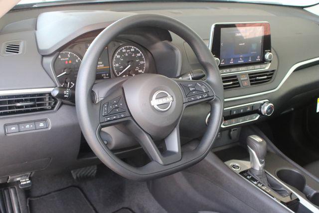 new 2025 Nissan Altima car, priced at $24,336