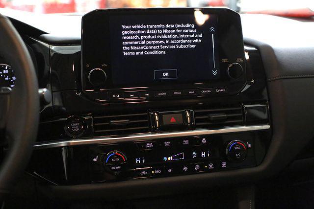 new 2025 Nissan Pathfinder car, priced at $42,085